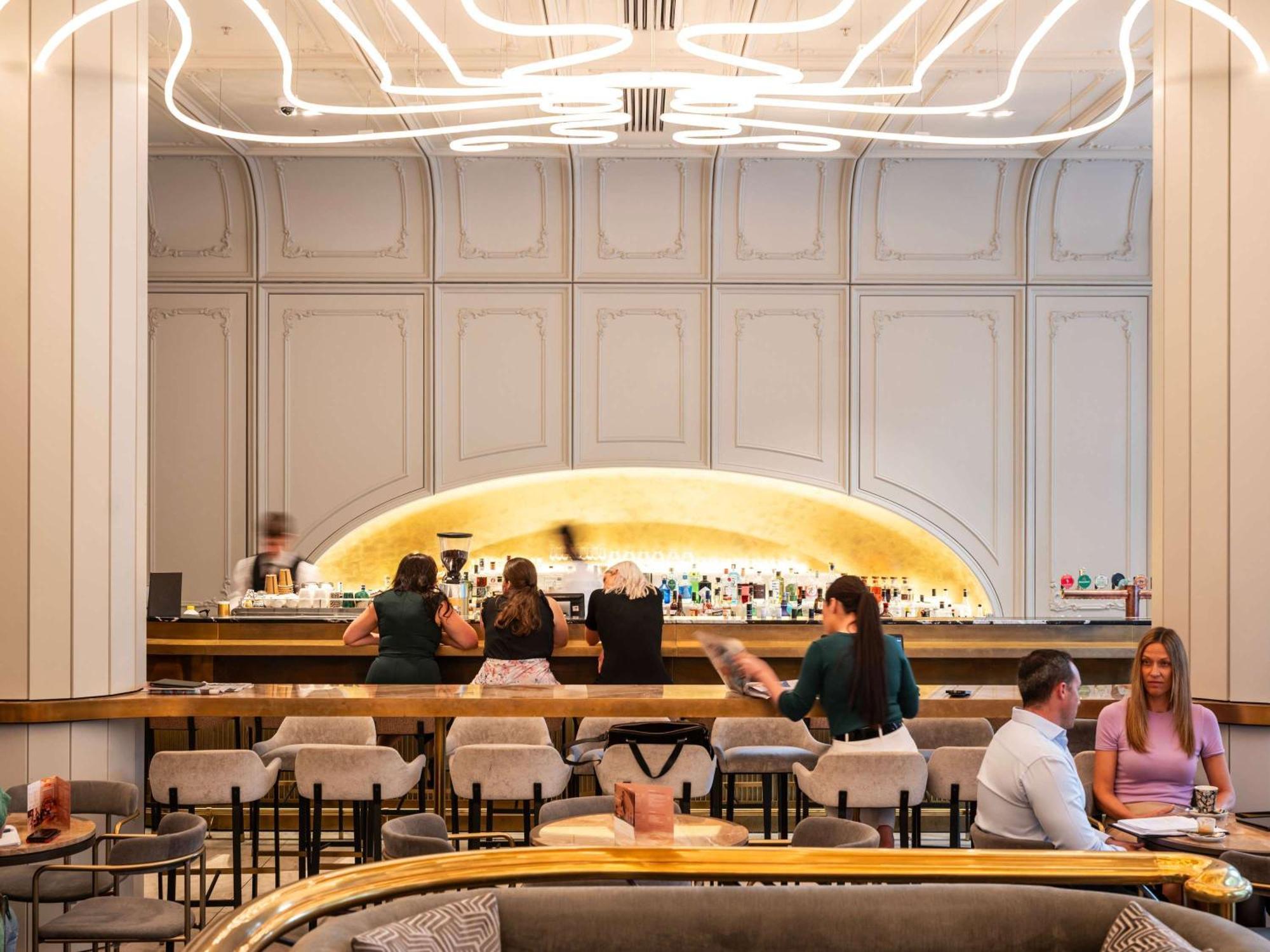 The Playford Adelaide - Mgallery Exterior foto The bar at the London Edition