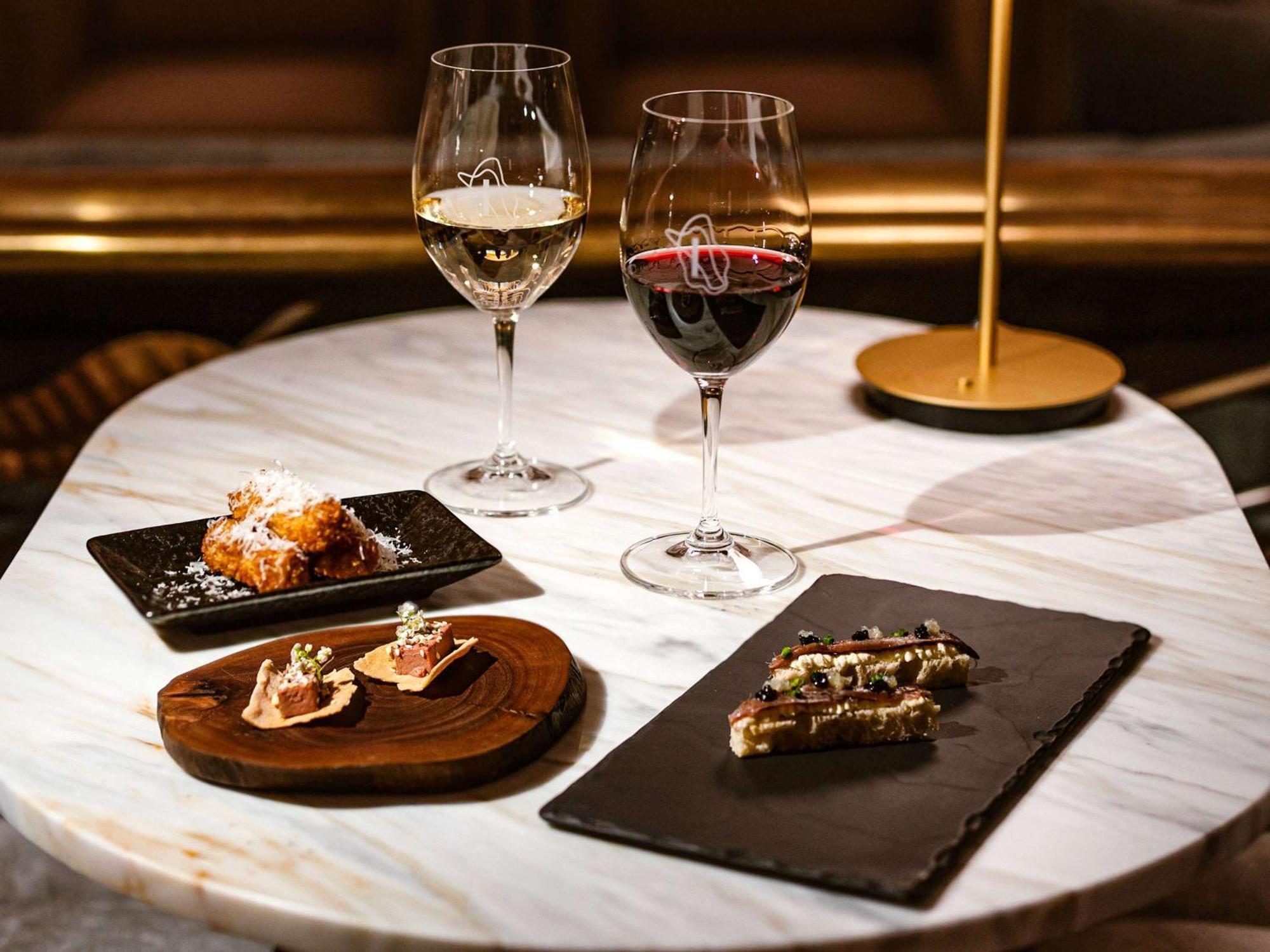 The Playford Adelaide - Mgallery Exterior foto Wine and tapas